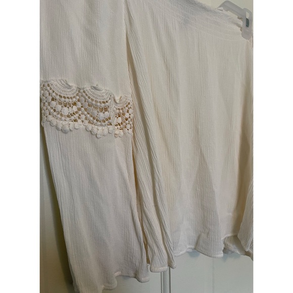 Arizona Jeans Co. XXL Off the Shoulder Crop Top - Picture 2 of 3